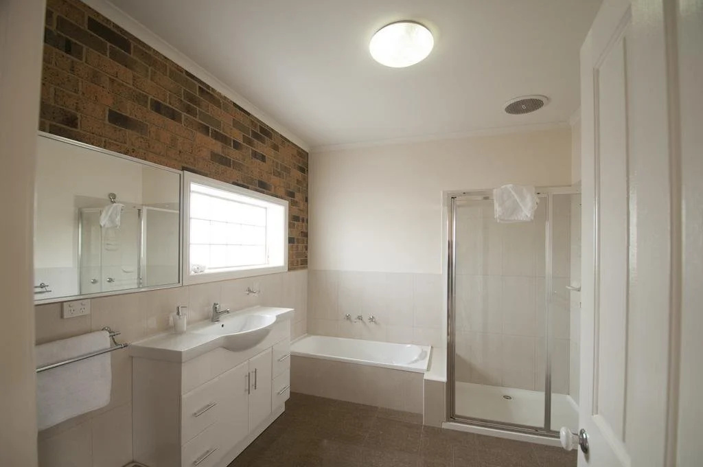 Yarra Glen Racecourse Apartments