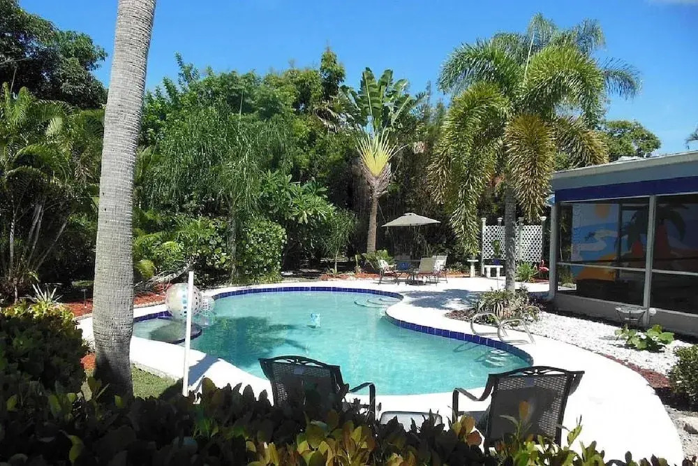 Poolside Retreat Boynton Beach