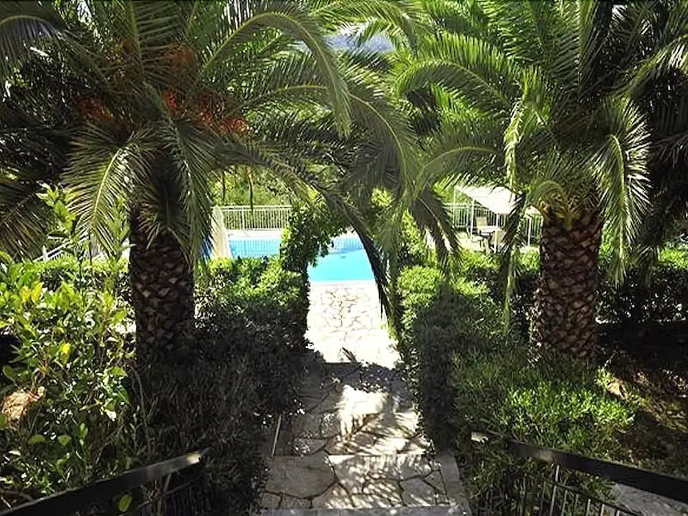 Cochelli Villas