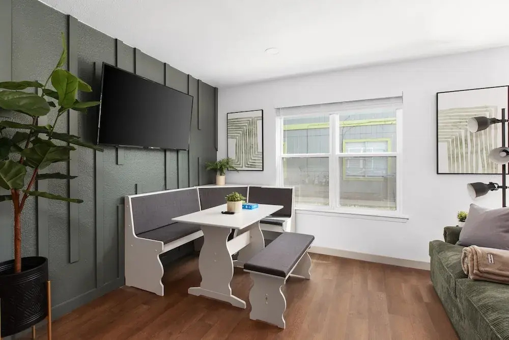 Rare 2BR in Prime Location