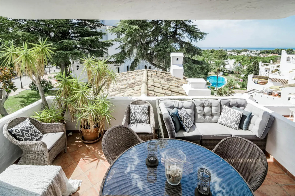 AB2 - Casa Blanca by Roomservices