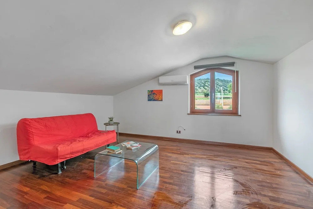 Villa Adriana Capalbio with A/C, BBQ and Parking - Happy Rentals