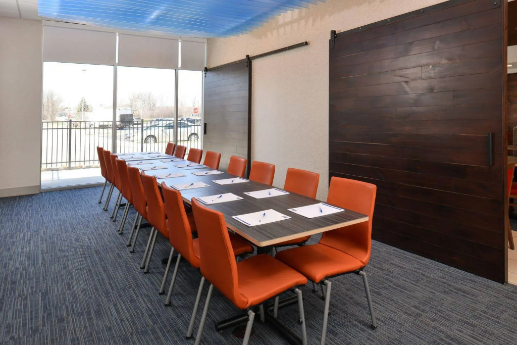 Holiday Inn Express & Suites - Southgate - Detroit Area by IHG