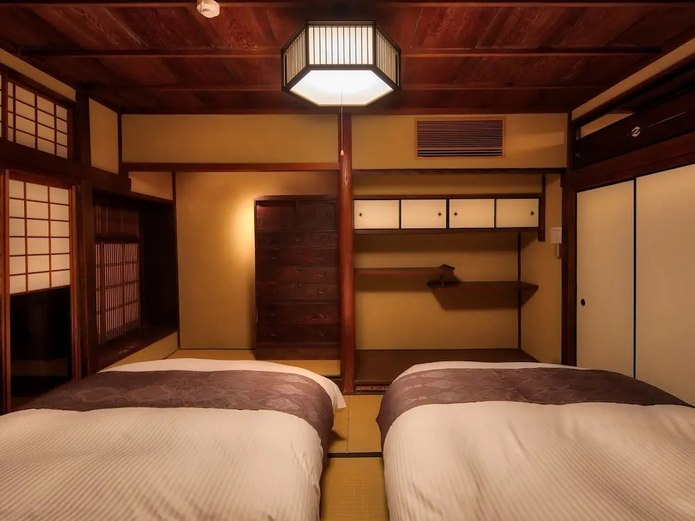 Kanade ShijoShinmachi