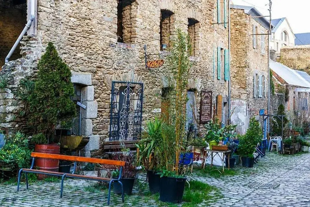 Yannig, Charmant studio rénové à Recouvrance