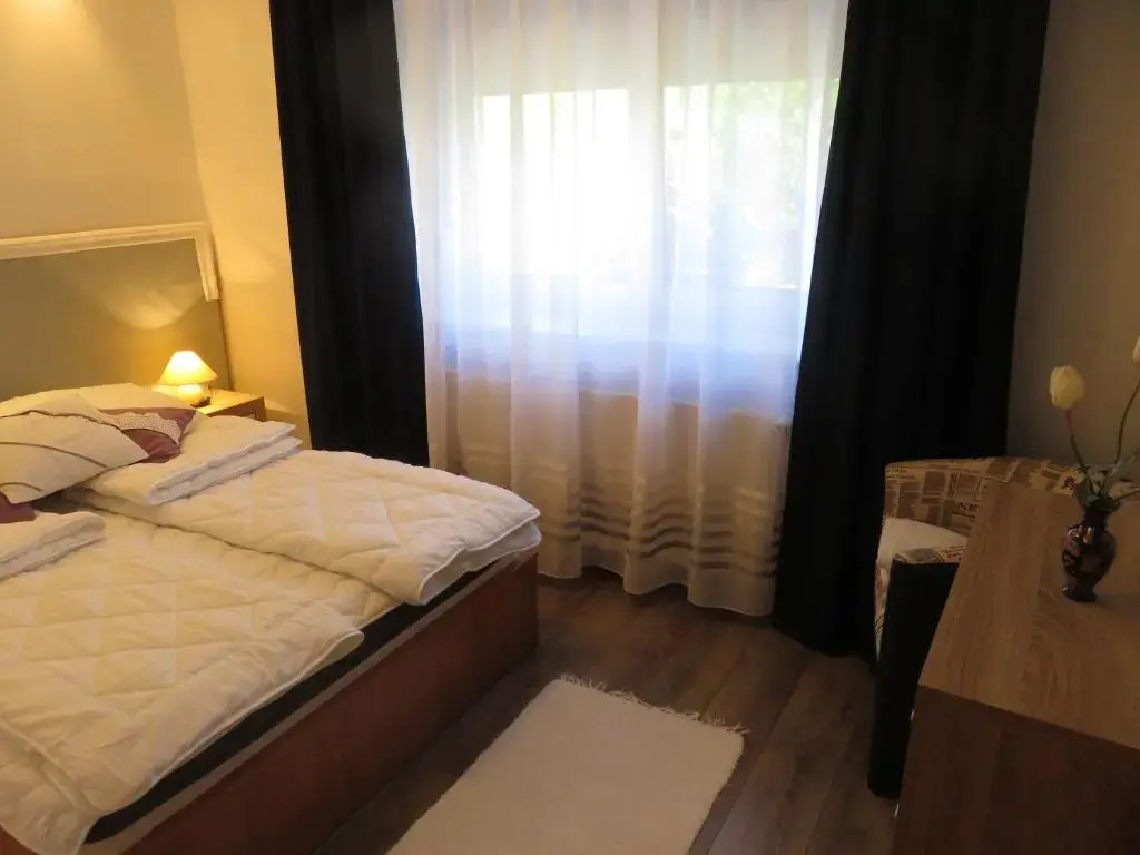 Kővirág Apartman