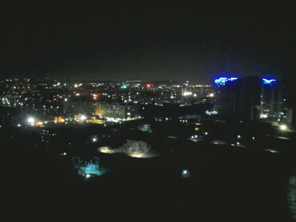 Amanora Park Town