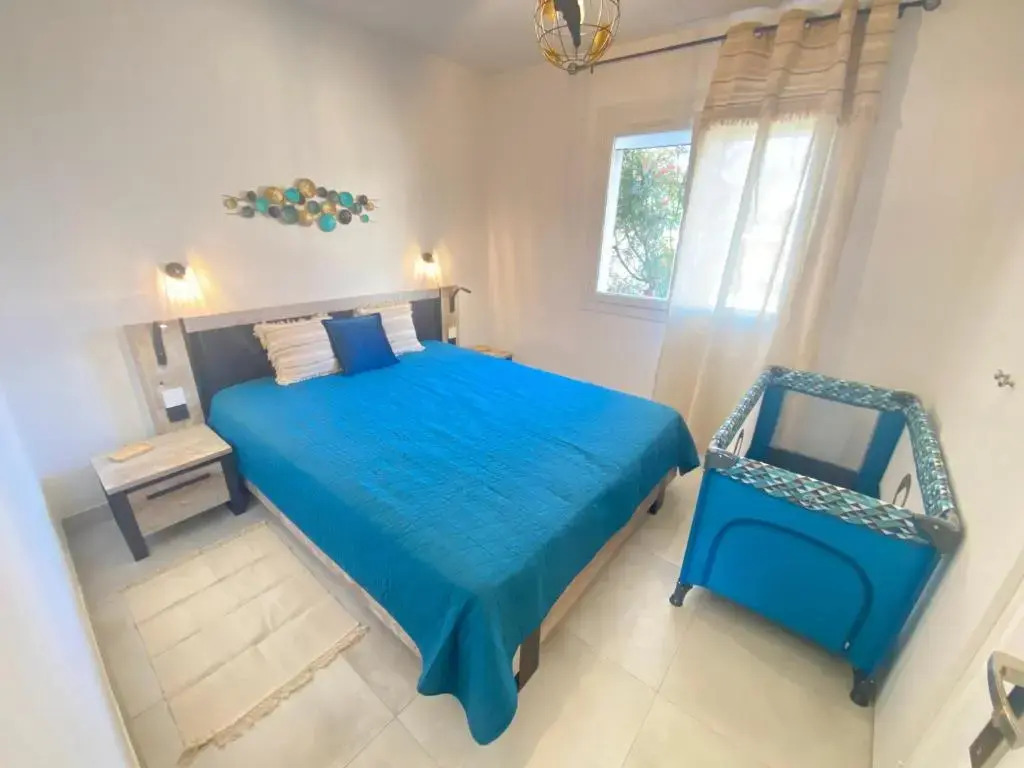 Somptueux appartement rénové en bord de mer