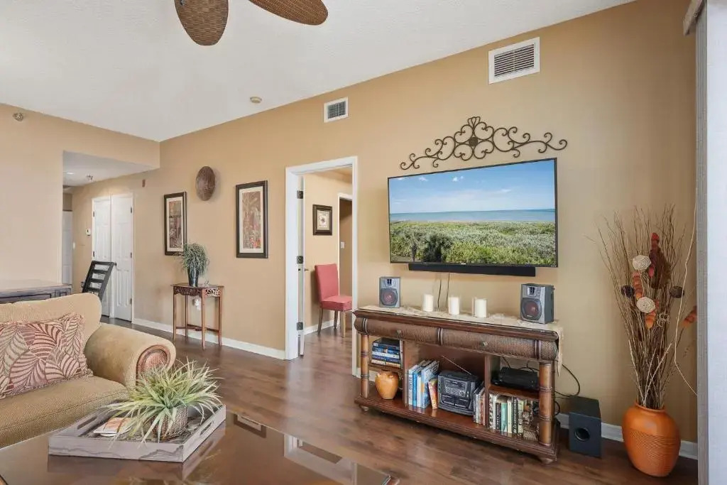 Surf Club I 1403, 2 Bedrooms, Sleeps 6, 4th Floor, Ocean Front, Pool, WiFi