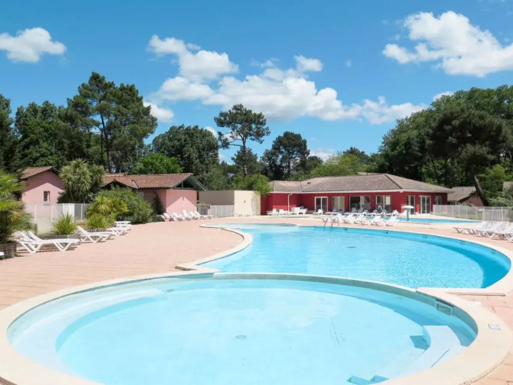 Les Rives de St. Brice (ADS105)