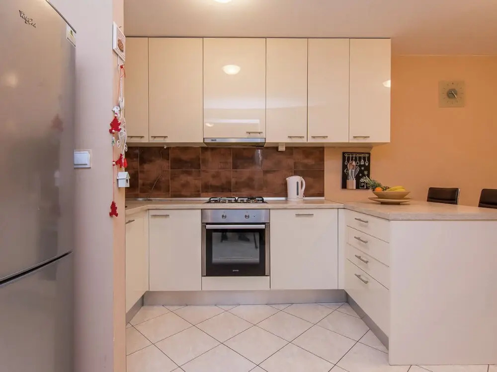 Comfortable Apartment in Zadar With TV