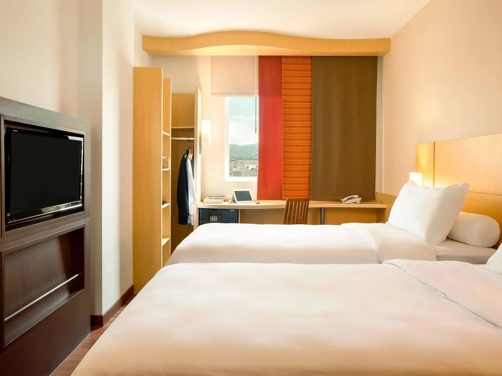 Ibis Bandung Pasteur