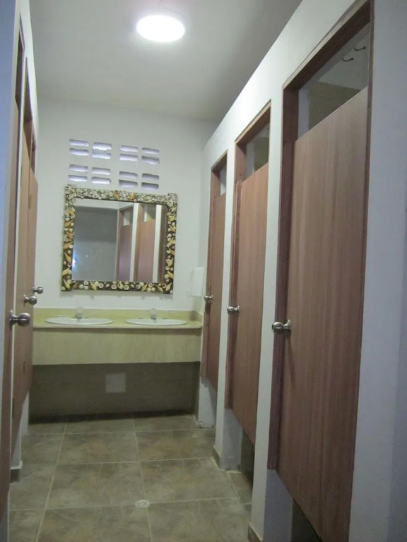 Hostal Caracoles