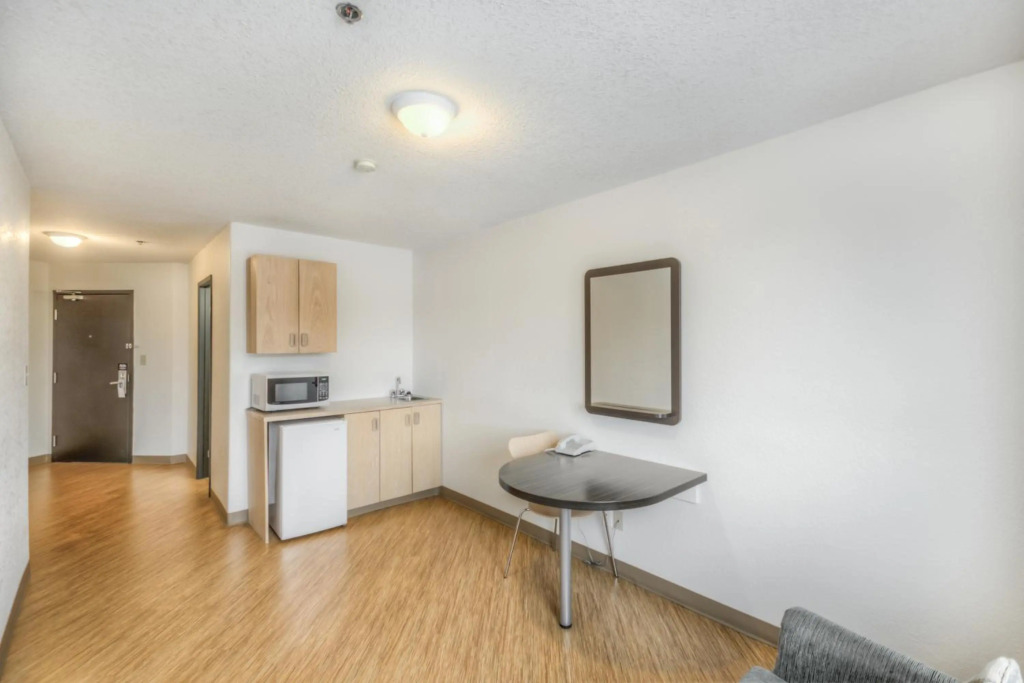 Motel 6-Regina, SK