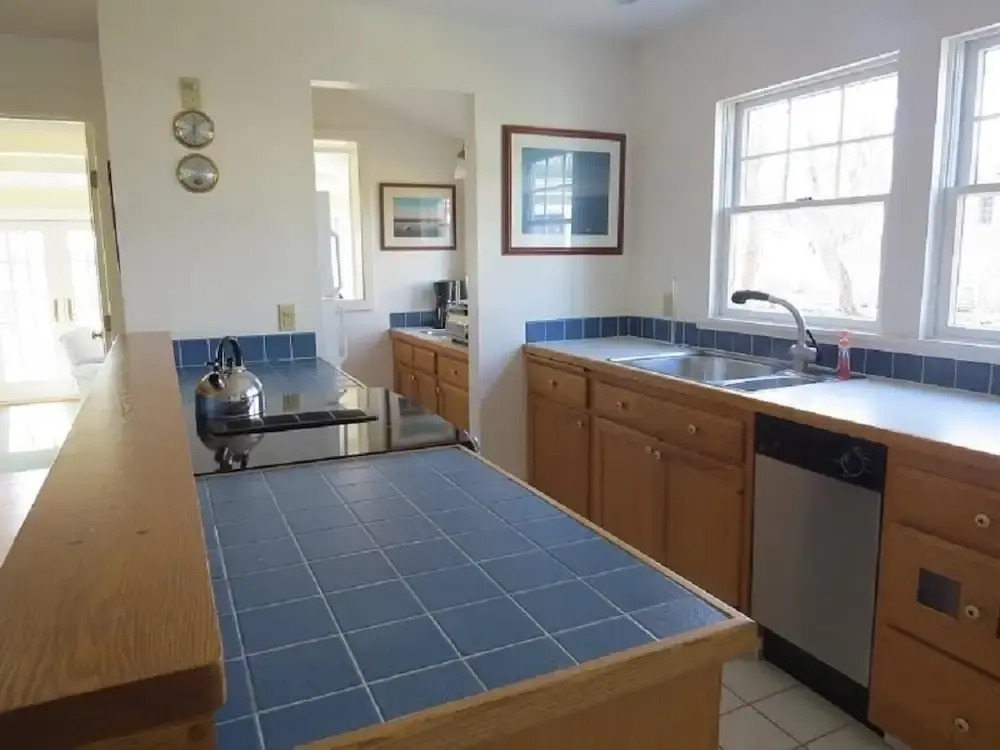 80 Highland Avenue - Three Bedroom House