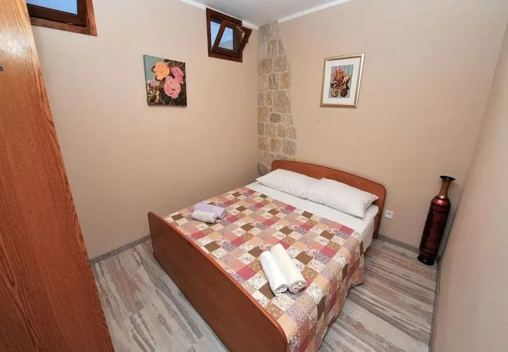 Sunset Apartment