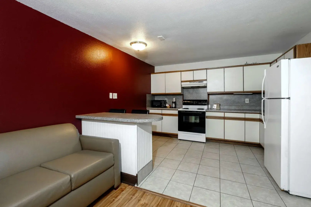 Red Roof Inn PLUS+ Hammond