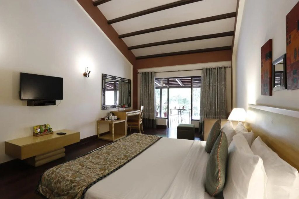 The Riverview Retreat Corbett by Leisure Hotels