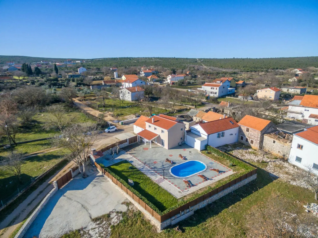 Villa Elm