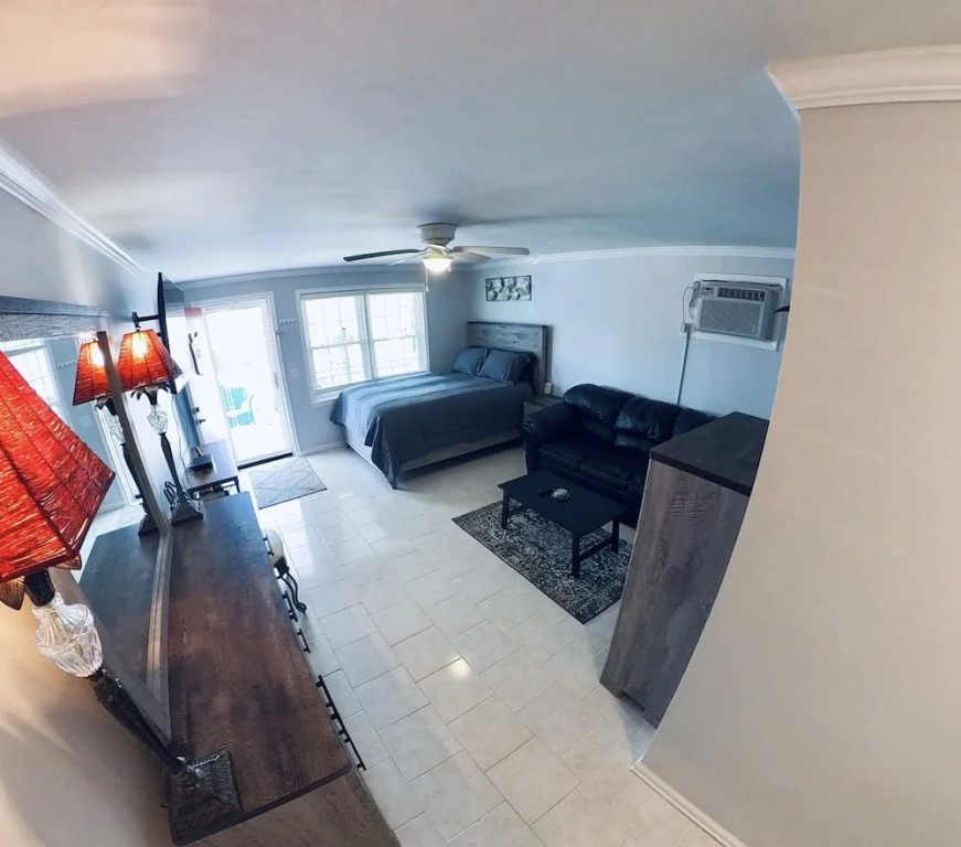 10 Cherry Bay - Robert Zuehl
