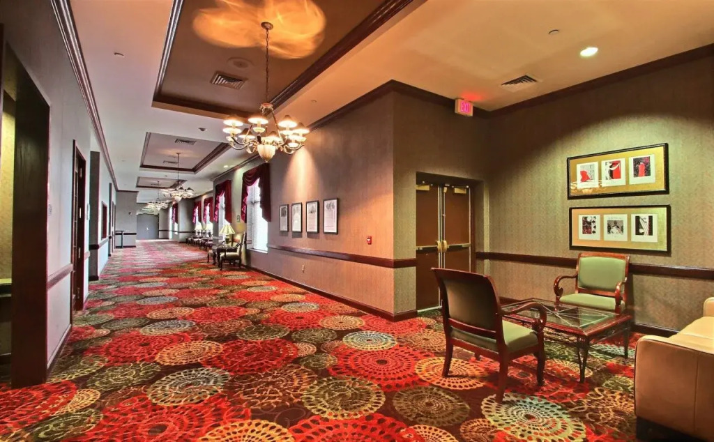 Holiday Inn Hotel & Suites Madison West - Middleton by IHG