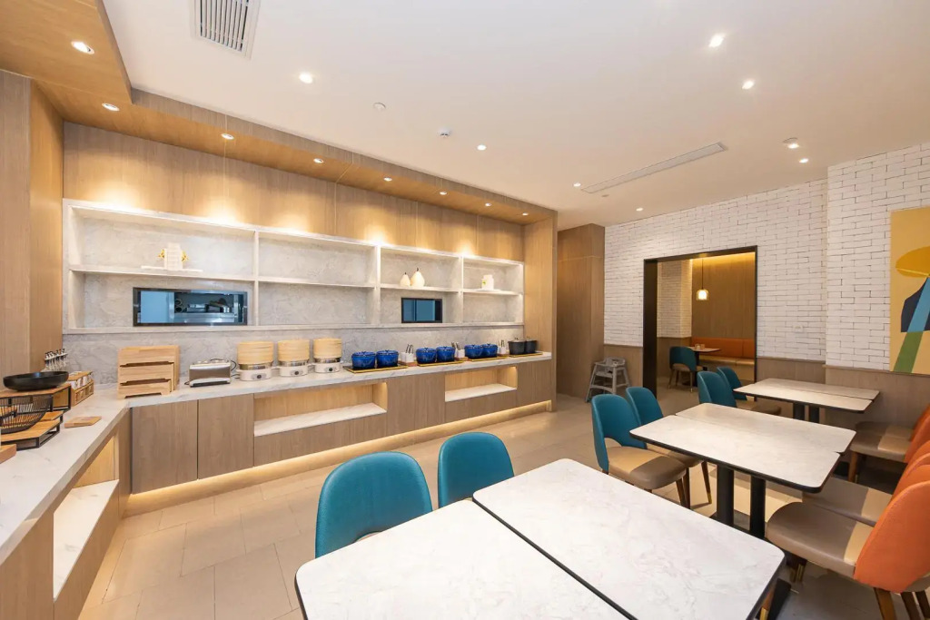 Hanting Hotel Shanghai Xujiahui Wanping South Road