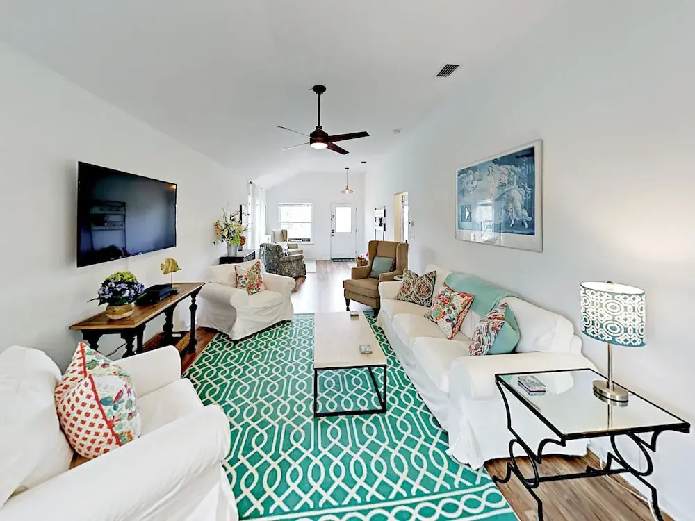 5395 Third - 3 Br Home