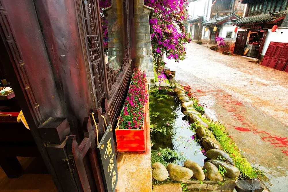 Mo Dai Mountain Inn