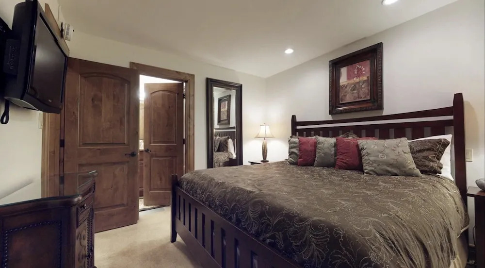 Vail Lionshead Village Landmark 1 Bedroom Condo