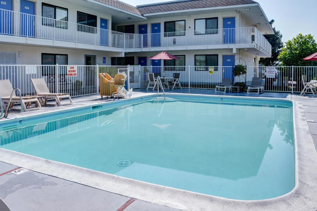 Motel 6-Springfield, OR - Eugene North