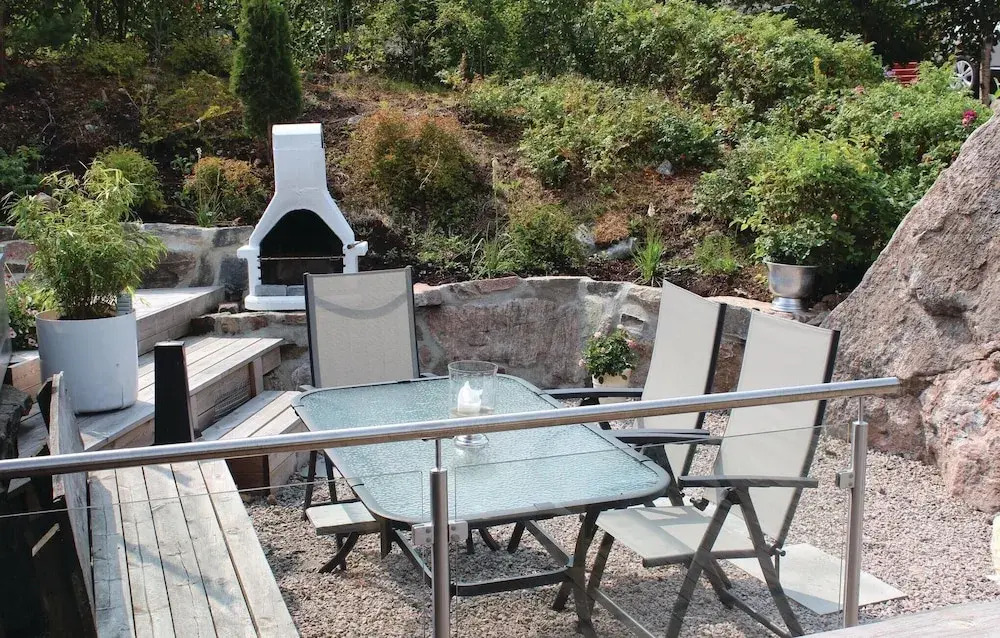 Stunning Home in Lindesnes With 5 Bedrooms, Sauna and Indoor Swimming Pool
