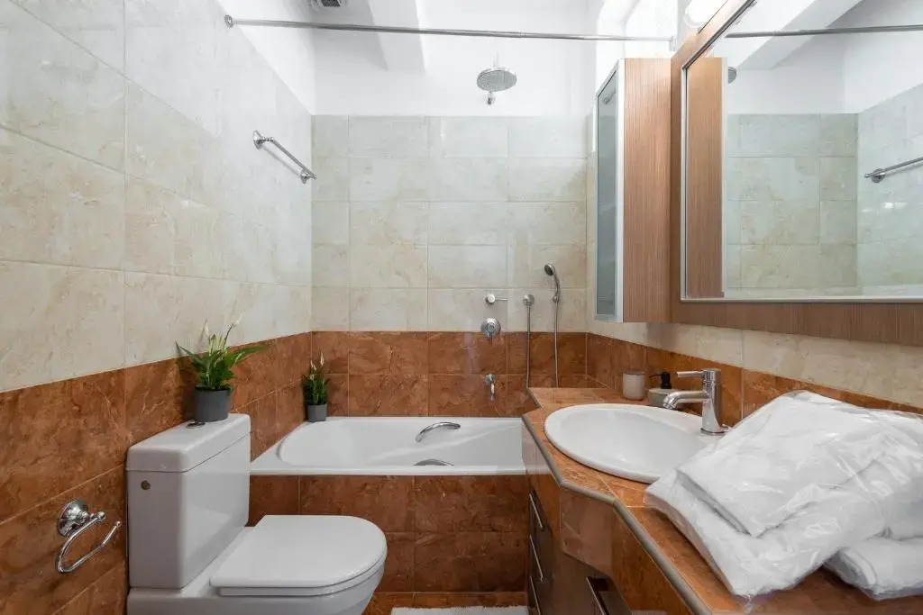 Central Luxury Suite