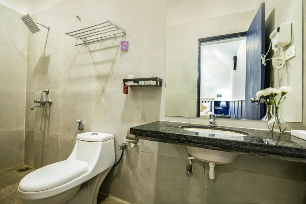 Hibis Hotels and Resorts