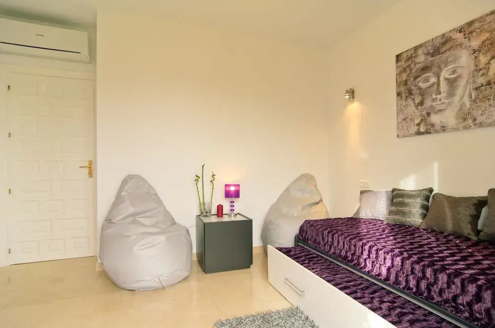Brand new Villa El Rosario