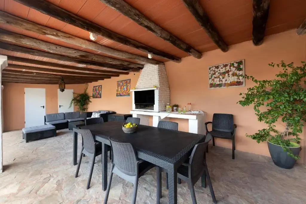 Villa Mercedes