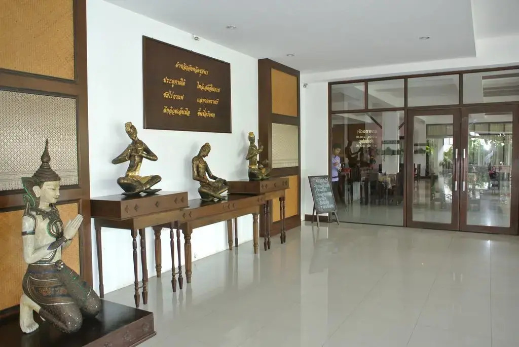 Nana Buri Hotel