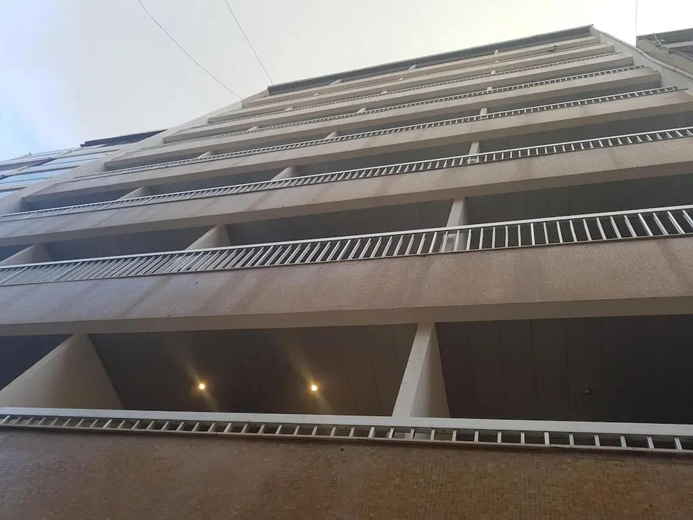 B RESIDENCE