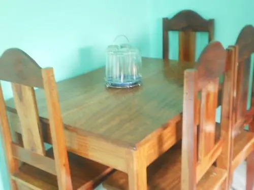 Baranda's Place Apartelle