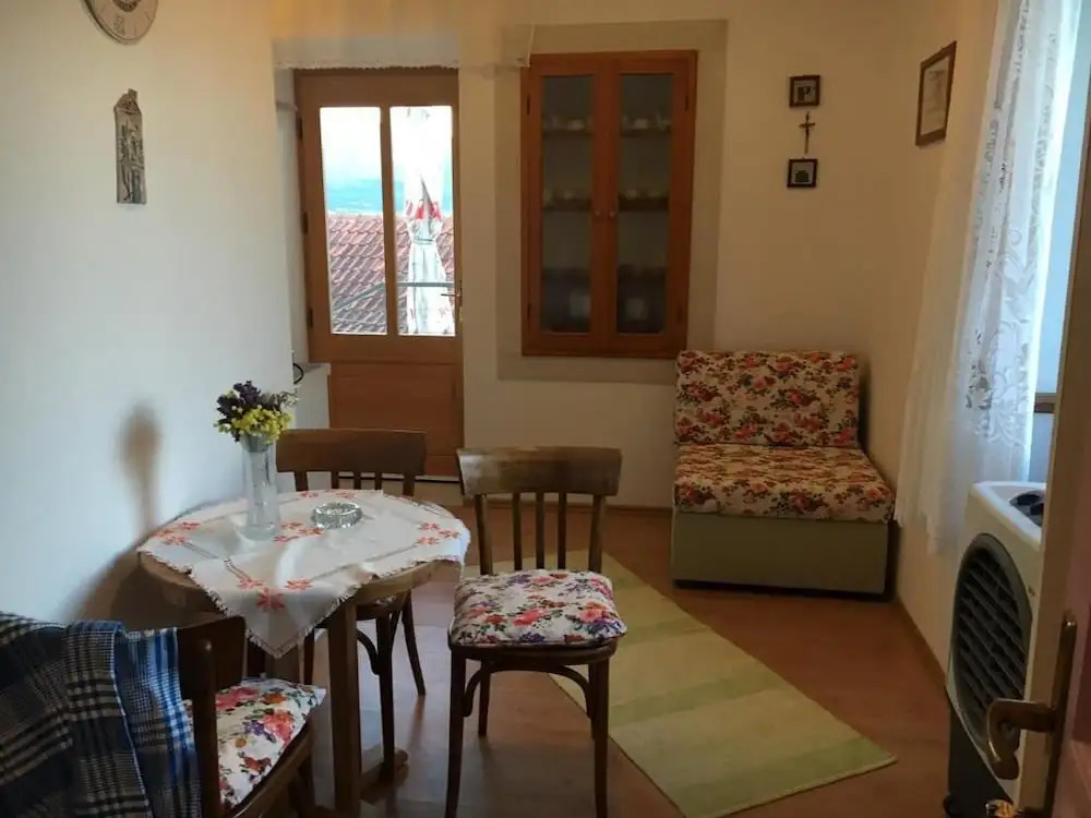 Apartmani Loredana - One-bedroom Apartment With Sea View