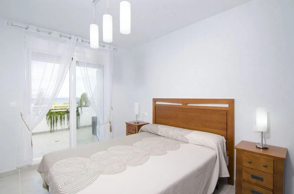 Novabeach Apartments - Marholidays