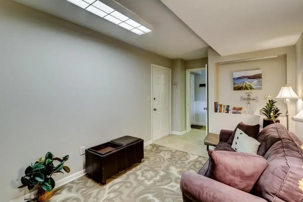 512 Oceanwalk 2 BR Forest Beach Condo
