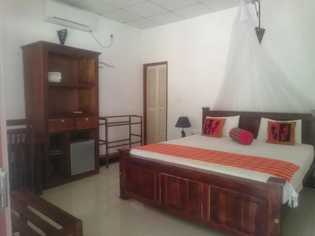 Habarana Tree House - Ivory cottage