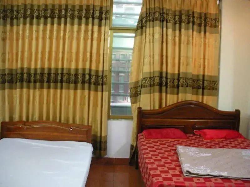 Huong Sen Hotel 2