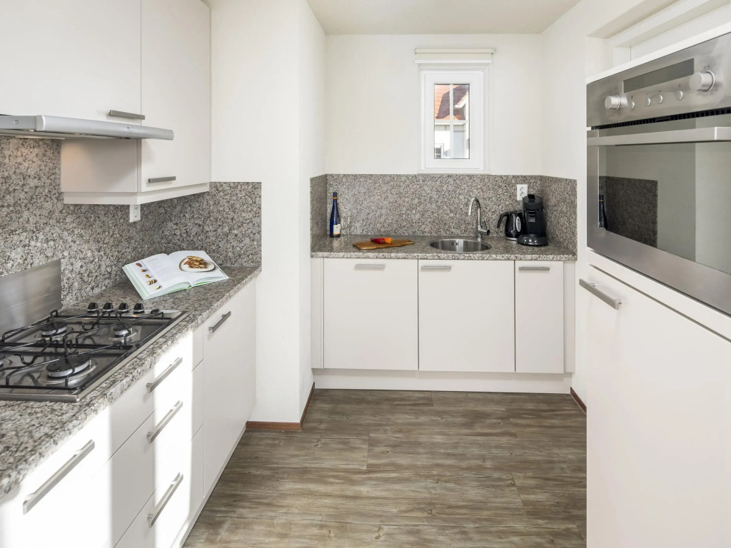 Detached villa with microwave, in a holiday park 400 m from the beach