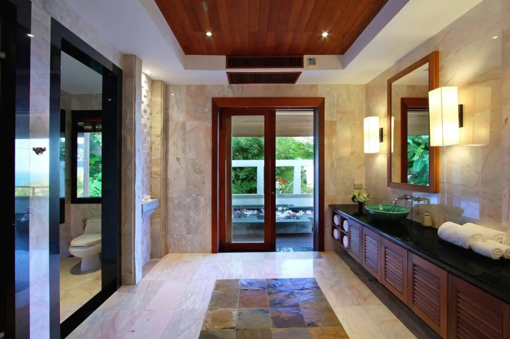 Seaview Villa Yang Som at Surin Beach