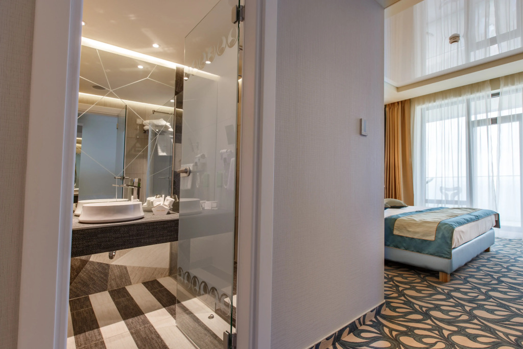 Hotel Opera Mamaia
