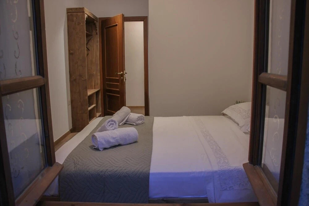 4 Rooms Boutique
