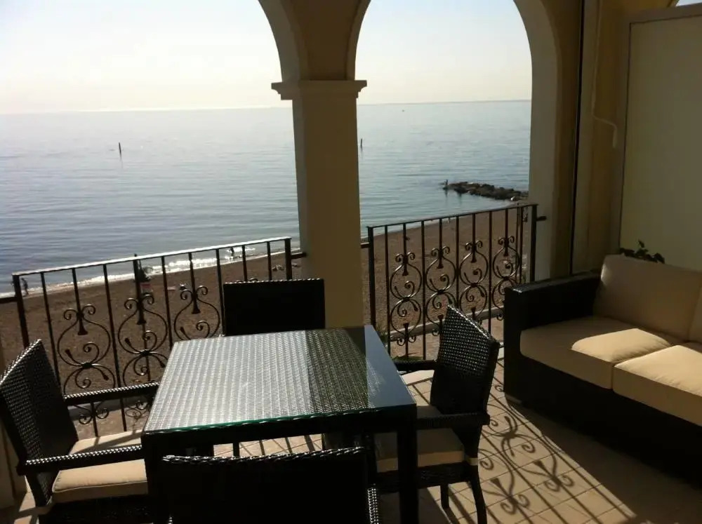 La Terrazza sul Mare