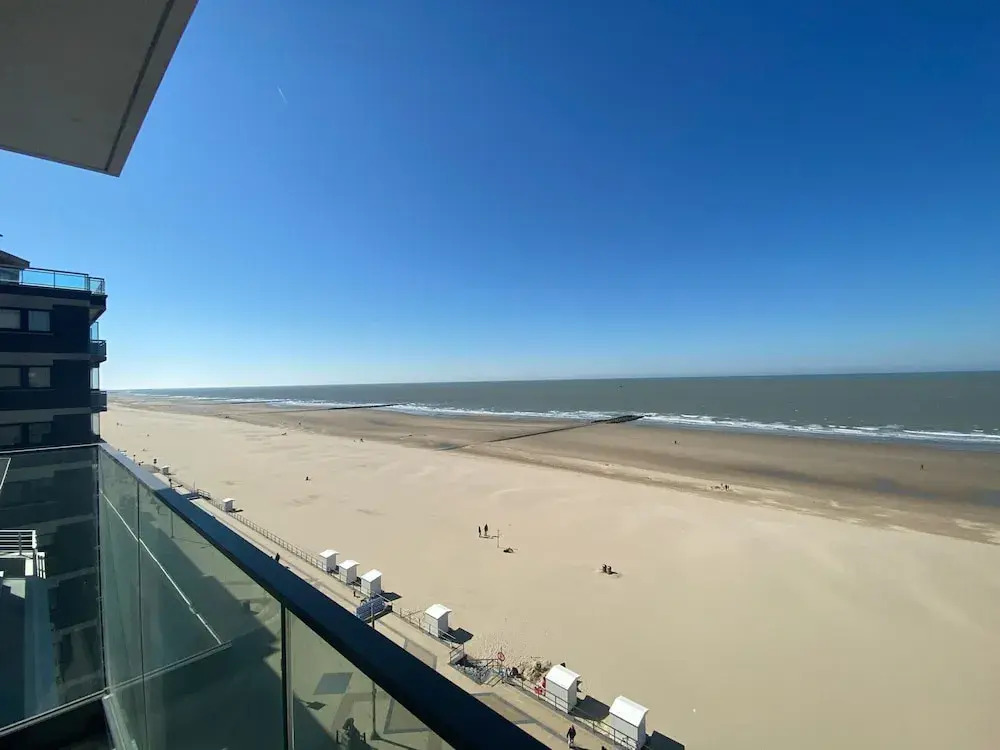 Seafront Luxury With Ocean Views