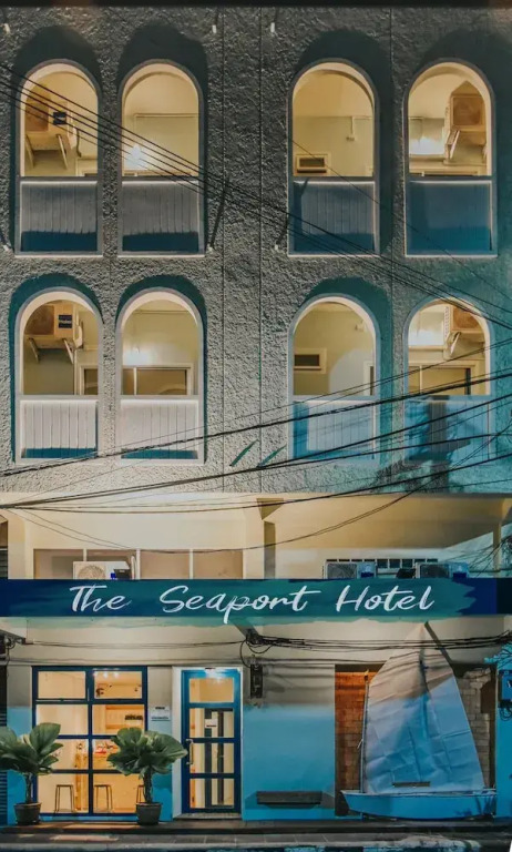The Seaport Hotel